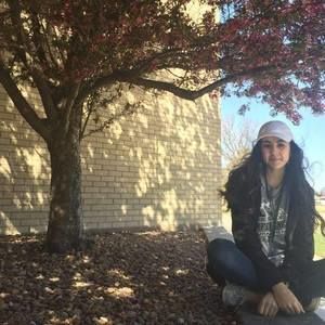 Meet your Posher, Gabriela